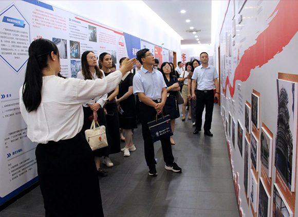广州市思想政治工作及企业文化建设工作交流会与会代表一行到九游参观